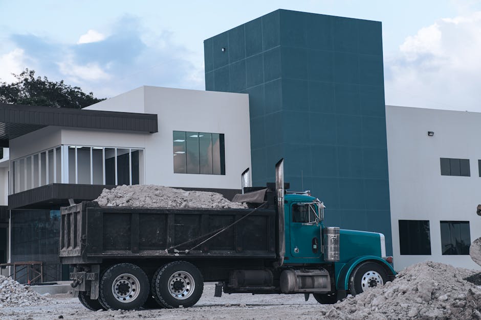 Commercial Construction — Photo by Ronald Plett on Pexels